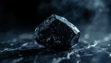 Obsidienne noire danger : Effets et vertus de cette pierre